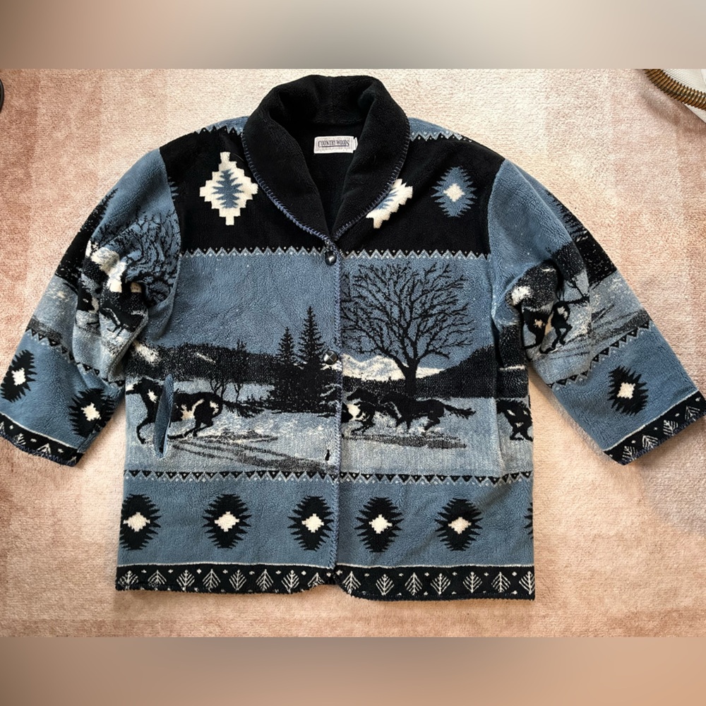Women’s Aztec Western style fleece jacket.